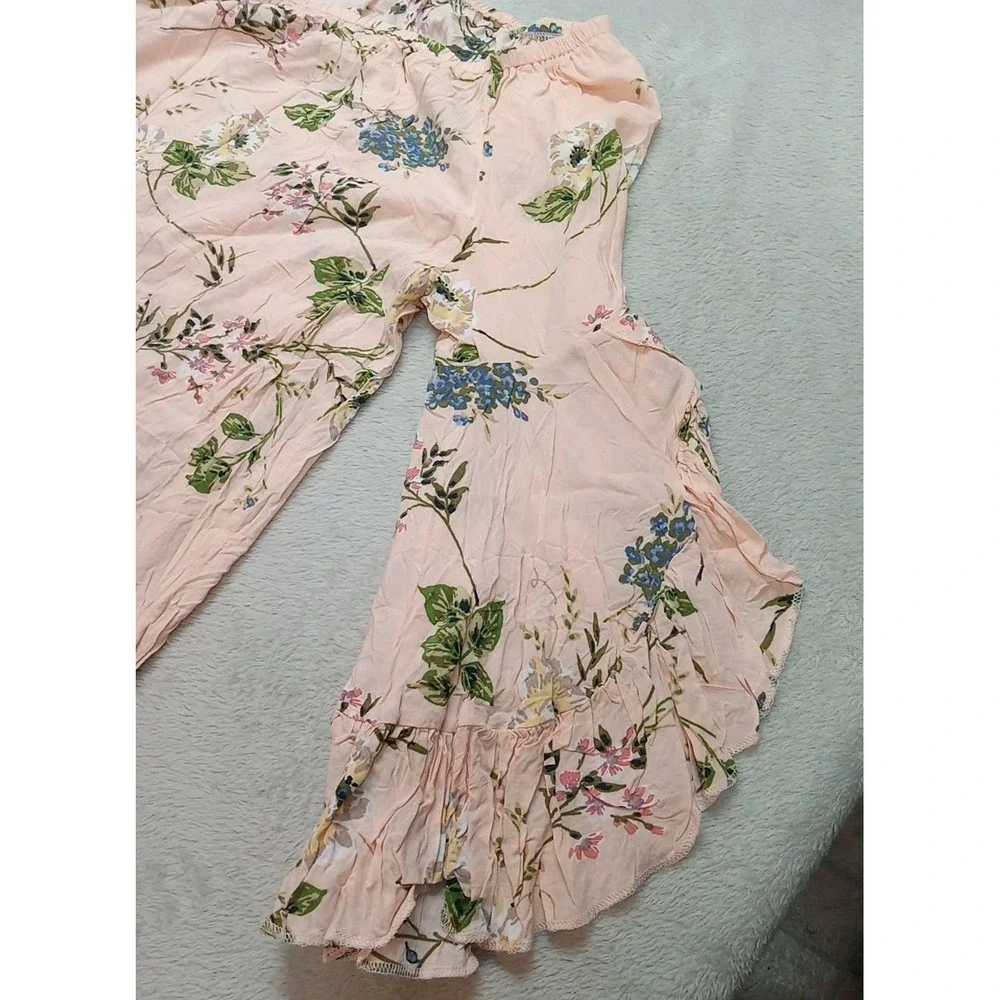 Fever Peach Floral Sheer Bell Sleeve And Hem Perforated Detail Boho Top Womens M
